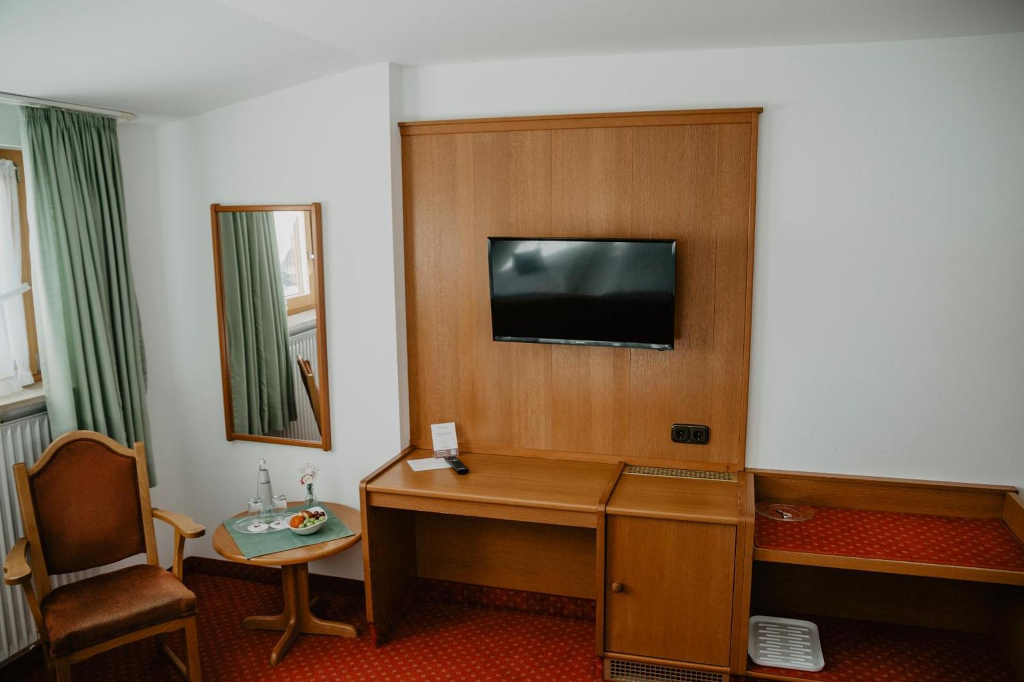 Wessner Hof Landhotel & Restaurant 마르콰트슈타인 객실 사진